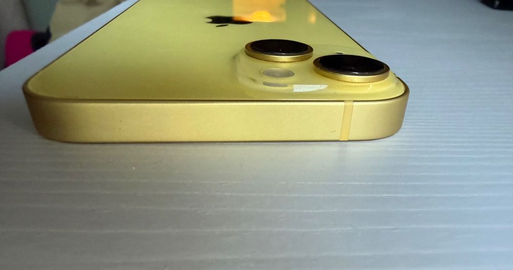 iPhone 14 256GB Yellow