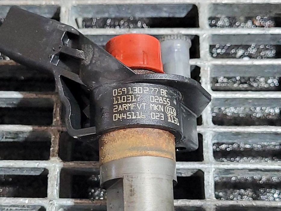 Injector Volkswagen Touareg 7P 3.0 TDI 2010 - 2014 204CP CASD (1109) Diesel 0445116023