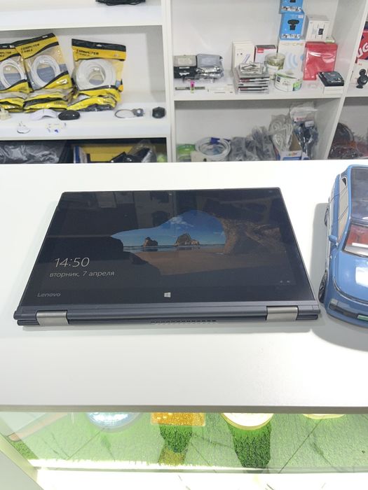 Lenovo Thinkpad sensor 360°