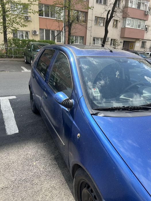 Vand  masina Fiat Punto