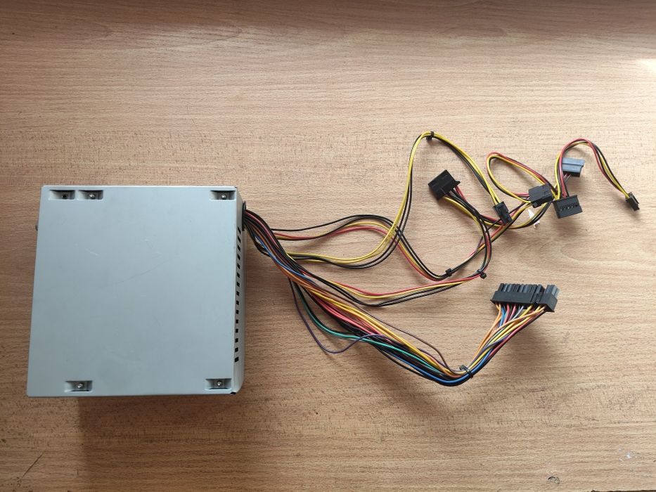 Crown Micro CM-PS400W блок питания рабочий 100%