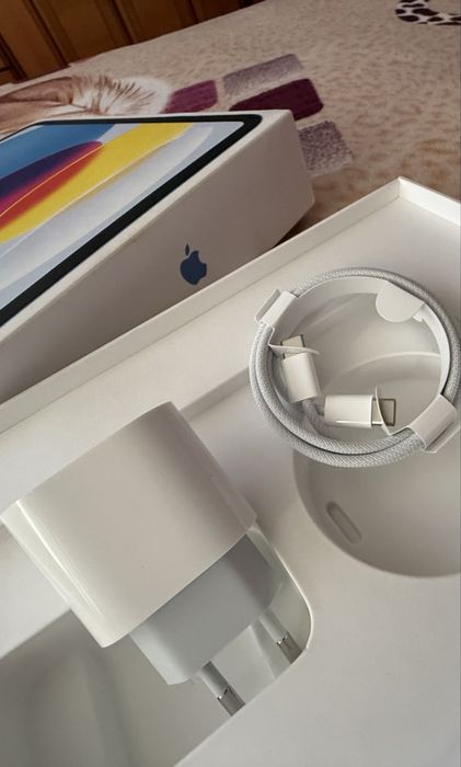 Incarcator apple/ iphone Tip C original 100 %