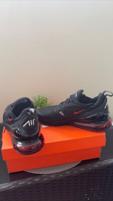 Nike Air Max 270