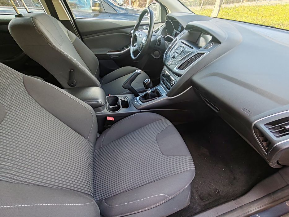 Vind autoturism Ford Focus