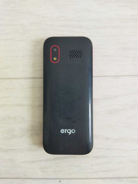 Продам телефон кнопочный