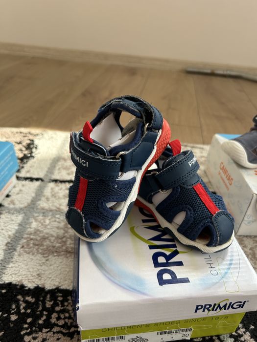 Обувки Primigi за момче