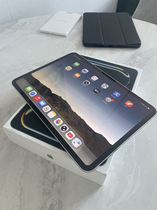 Ipad pro m4 11’ 256 gb