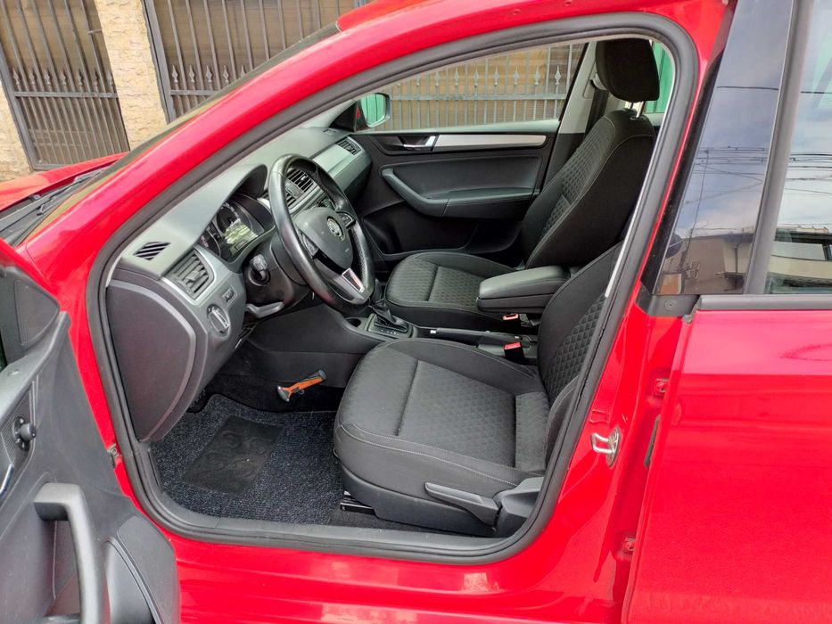 Skoda Rapid  Cutie Automata DSG 7 Climatronic TVA Deductibil