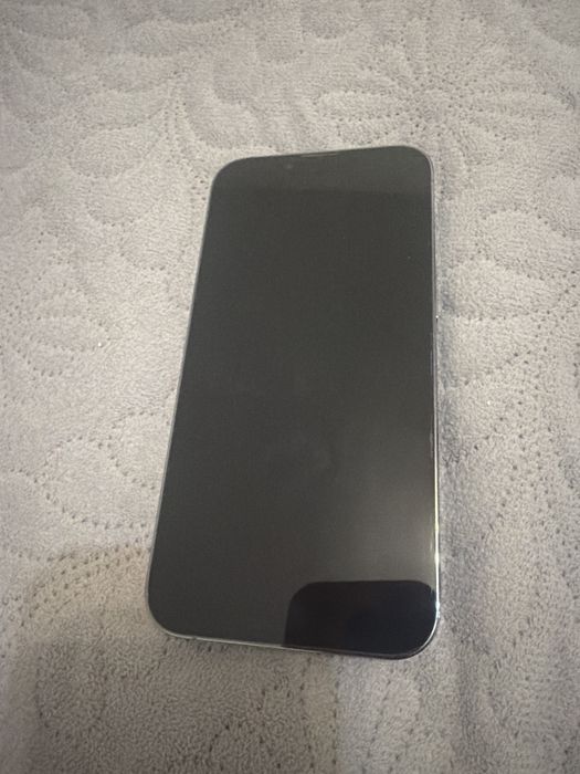 Продам Айфон 13 Pro