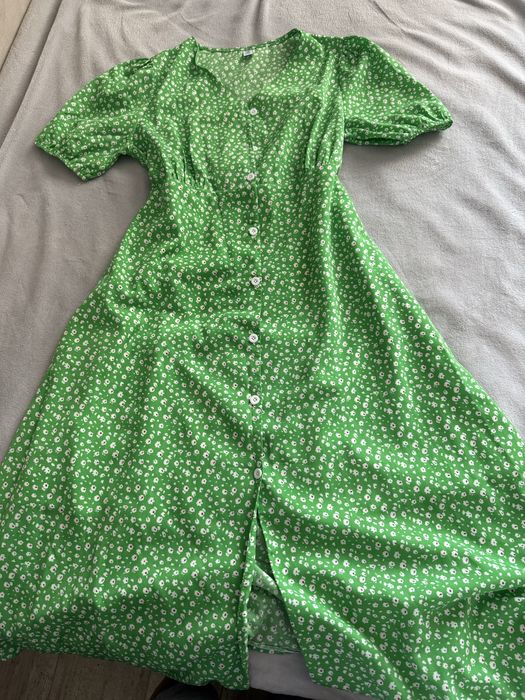 Пакет за 2000. Женская одежда