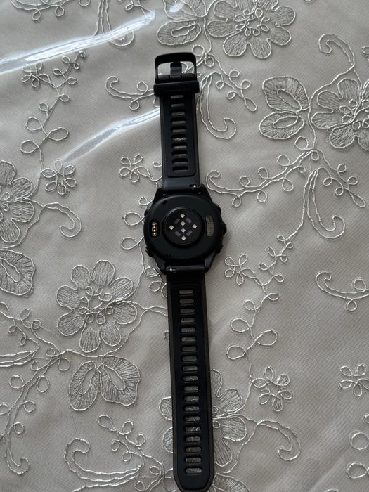 Garmin Forerunner 570 42 мм черный