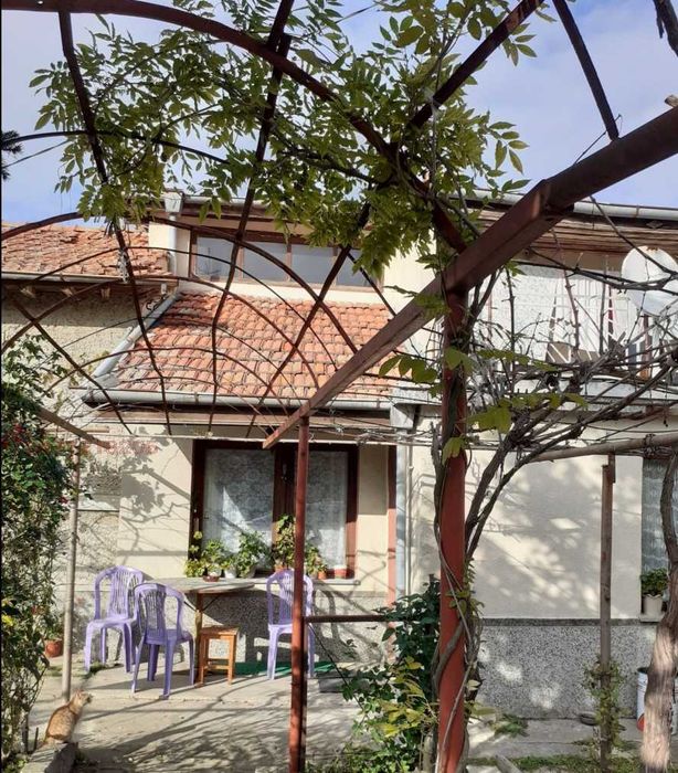 Продава се Къща в Варна, Автогара - 230 кв.м за 327 €/кв.м - Снимка #7