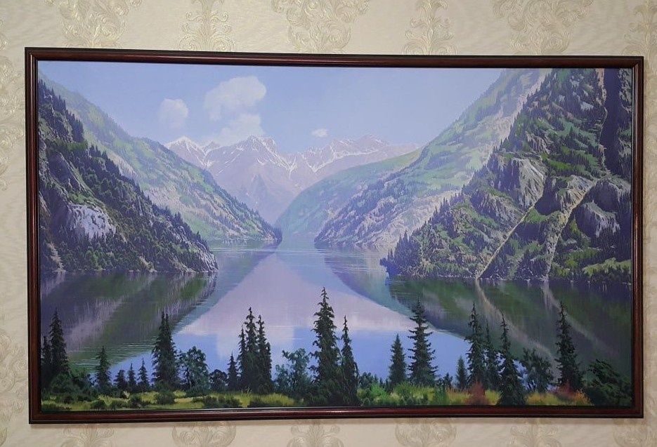 Продам картины маслом на холте