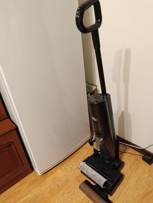 Пылесос MU черный