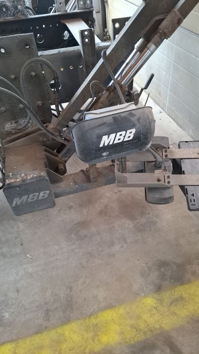 Trapa lift hidraulic camion