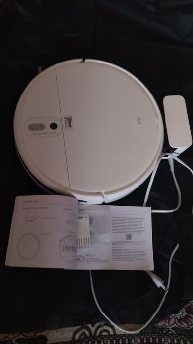 Робот пылесос ,в отличном состоянии