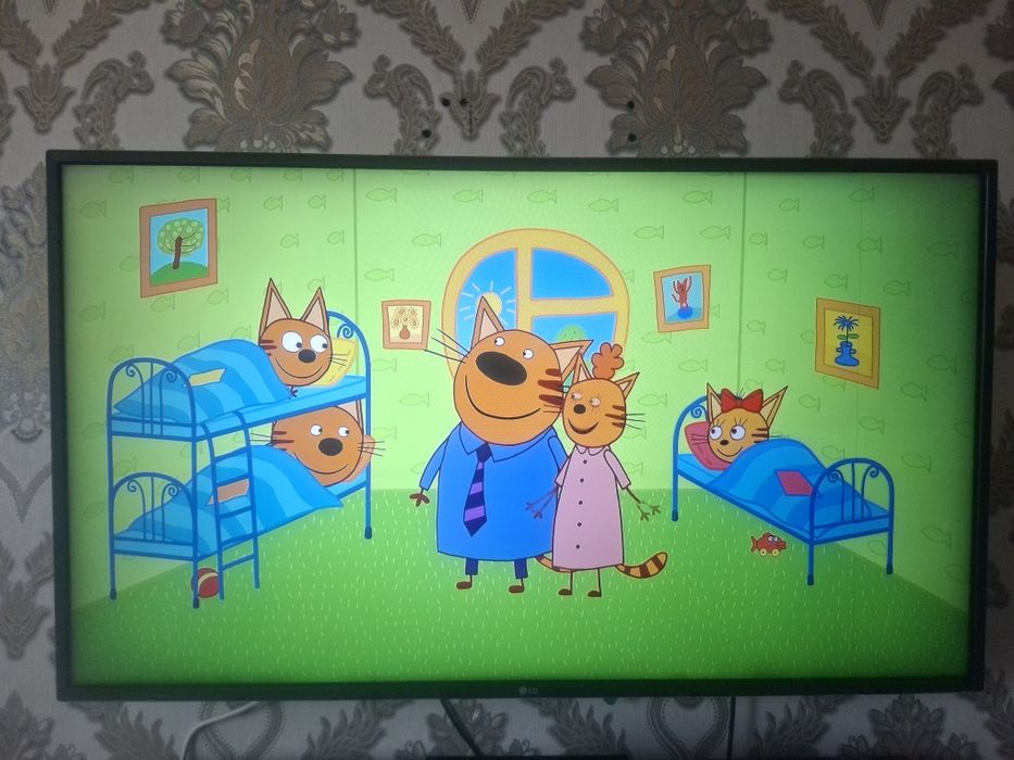 Смарт телевизор LG