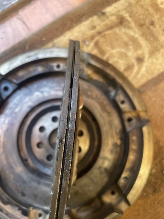 Съединител опел исузу