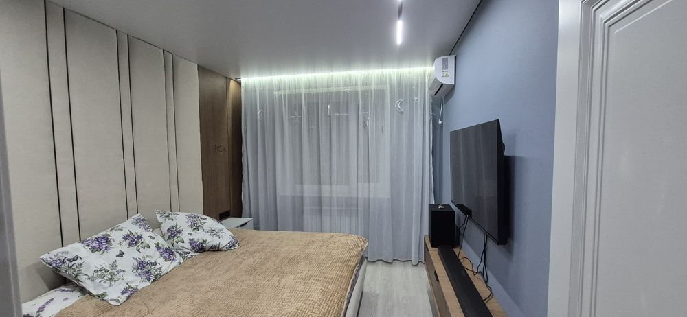 Натяжные потолки