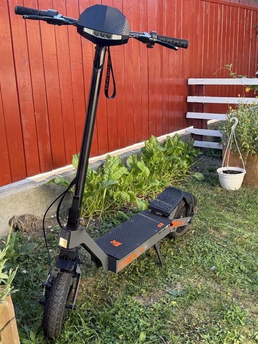 Vand trotineta electrica