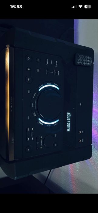 Boxe sony shake 70 D