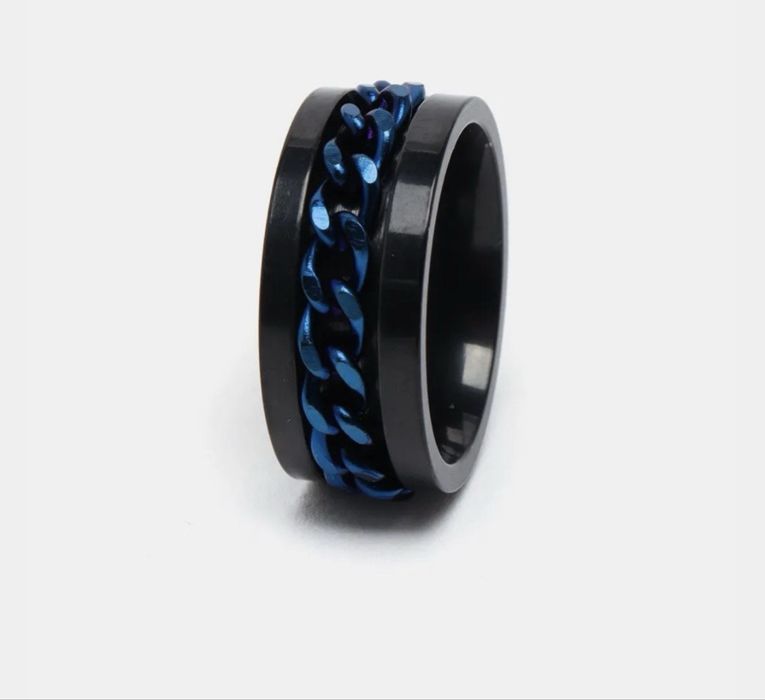 Продам колцы хорошые разном цвере