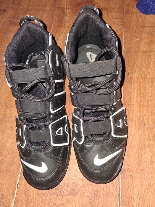 Чисто нови спортни обувки NIKE 43 номер