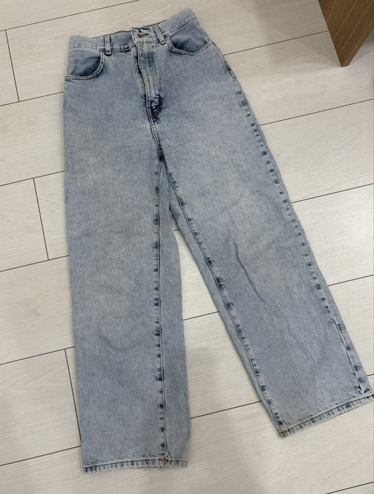 Джинсы ,светлые