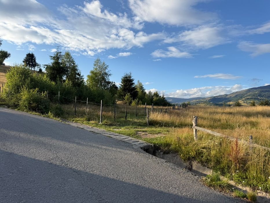 Vand teren Intravilan Albac Apuseni