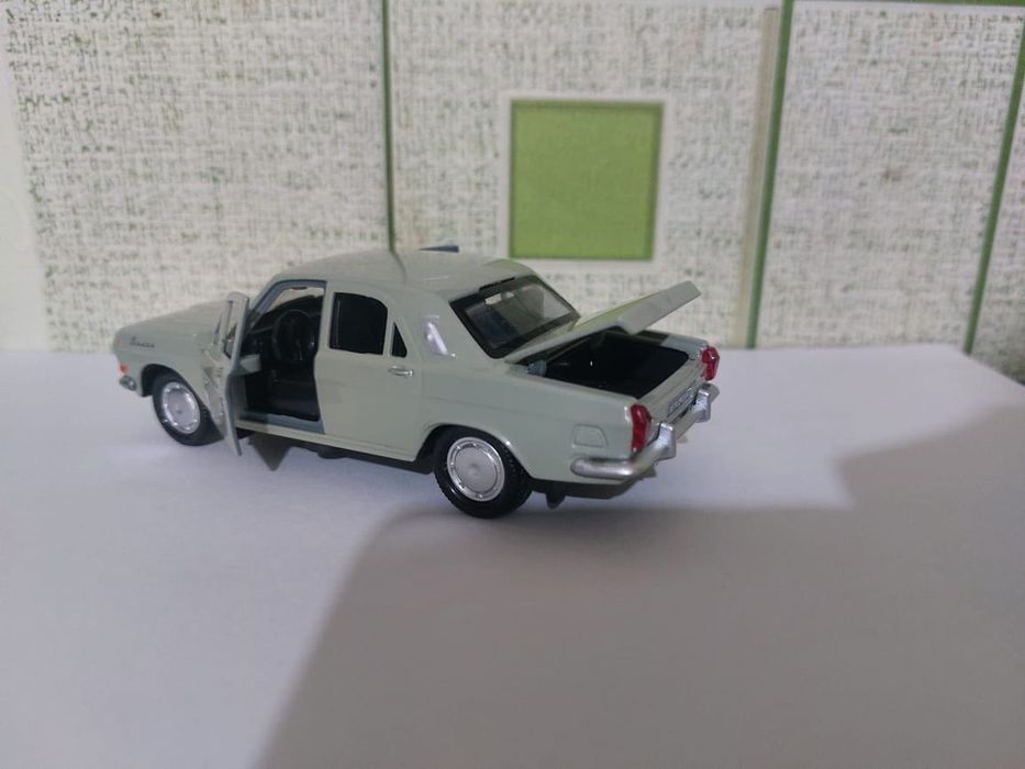 Моделька  ГАЗ 24 Волга