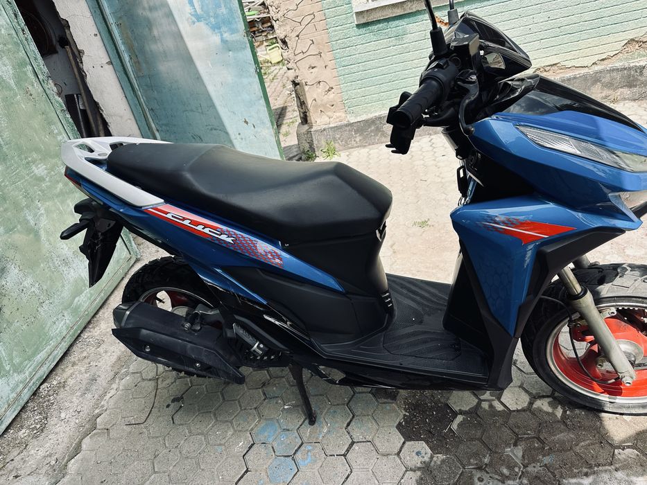 Продается скутер , Раптор CLICK