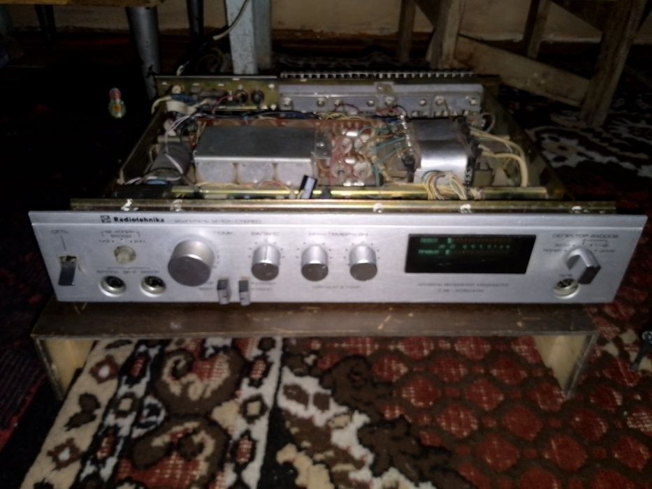 Усилител Радиотехника у101