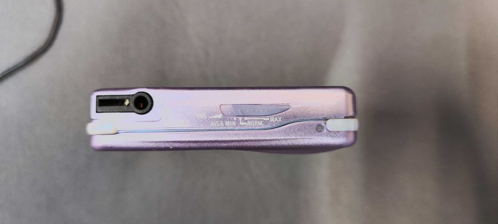 Продавам уокмен Sony WM EX-900