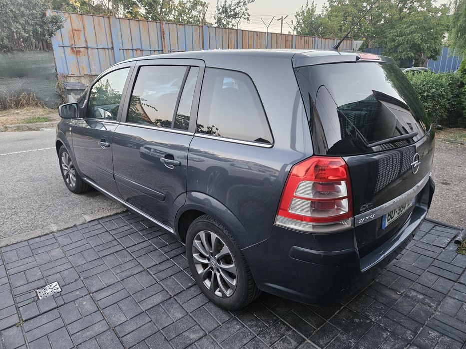 Opel Zafira 1.7cdti Euro5 edition111 7Locuri