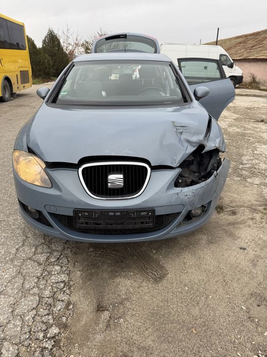 На части Seat Leon 1.6i 2007г bse, Хечбек