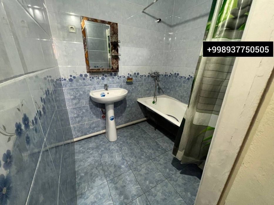 Сдается 2х комнатная квартира
С обстановкой 
В горде Алмалыке