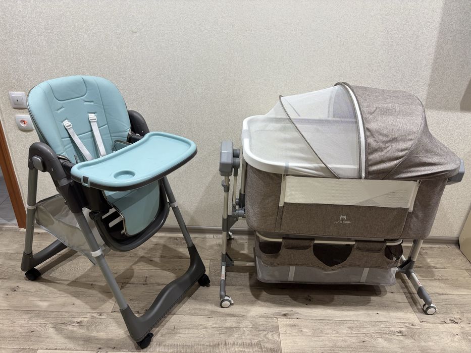 Продаеться кроватка, коляска и стульчик