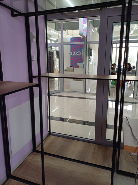 Срочно продам вешалку для одежды