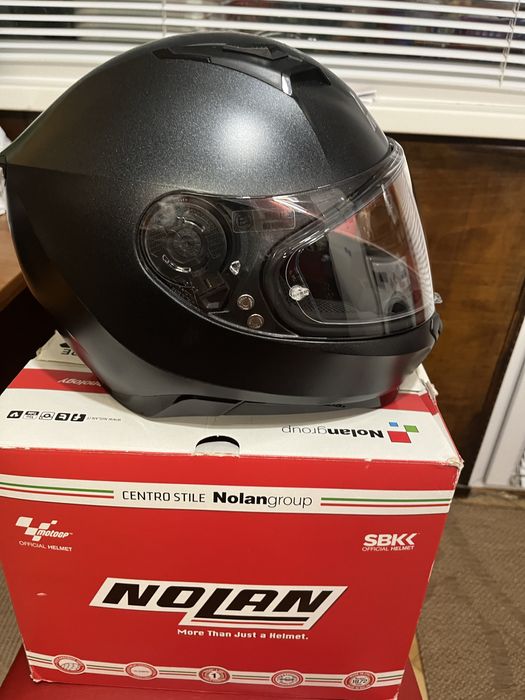 Каска Nolan N87 размер M