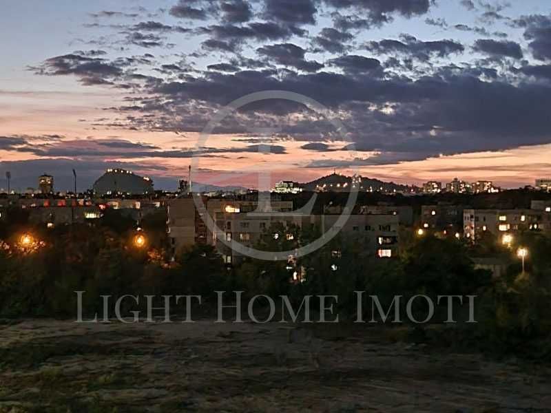 Продава се Тристаен апартамент в Пловдив, Тракия - 102 кв.м за 964 €/кв.м - Снимка #13