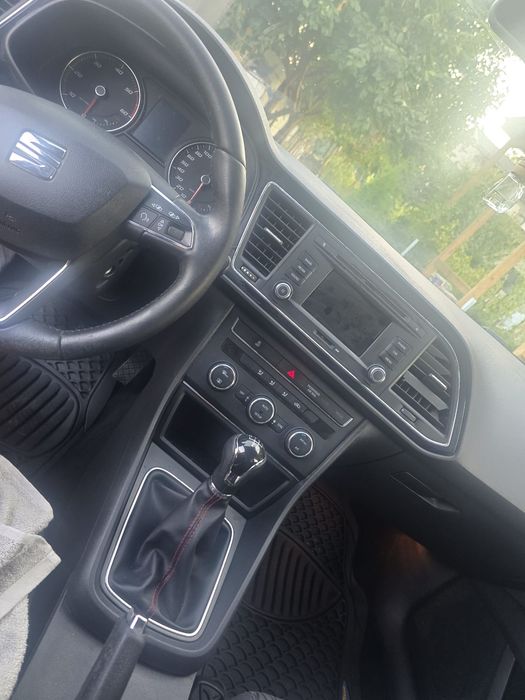 Vând Seat Leon 2015