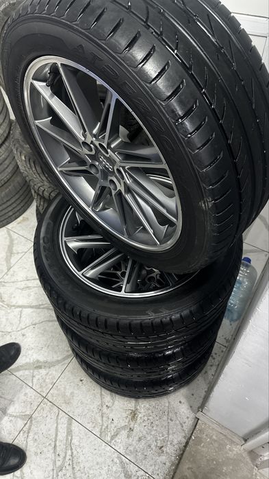 Продам диск с резиной летней ауди