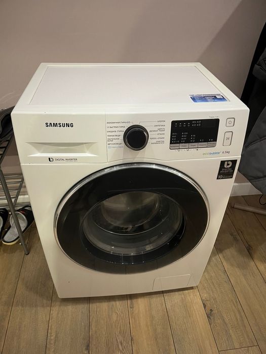 Продам стиральную машину