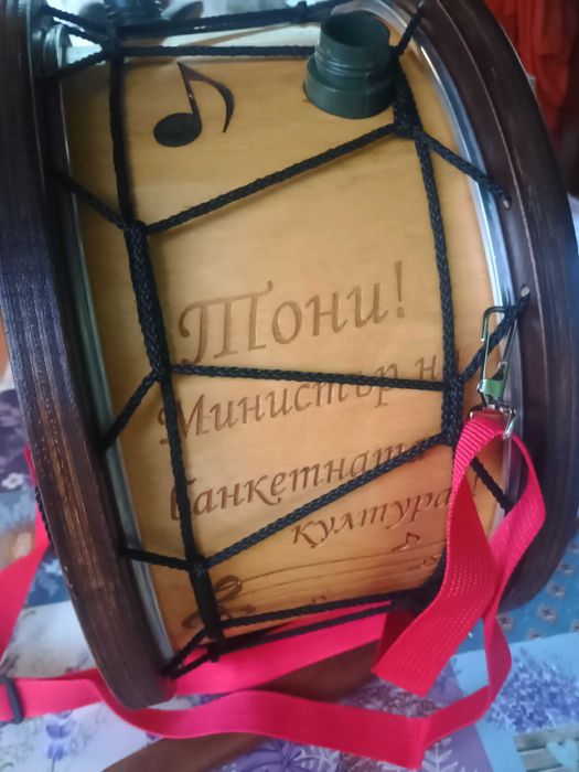 Диспенсър - тъпан за алкохол