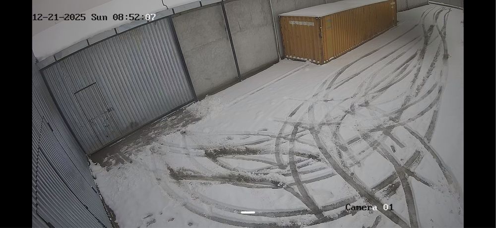 Райсентр Эшонгузарда Райгаз кўчада Склад ижарага берилади 800-кв