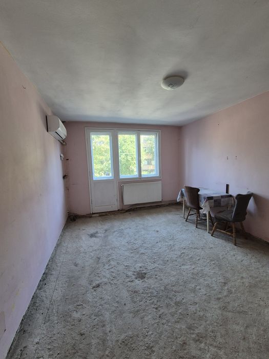 Vand apartament 2 camere LA GRI - IDEAL pentru amenajat