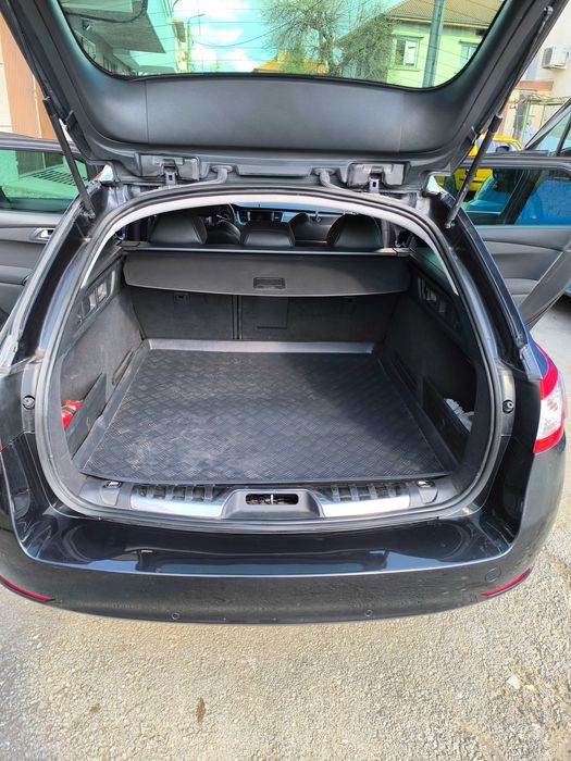 Peugeot 508 SW 2.0 BlueHDI 180