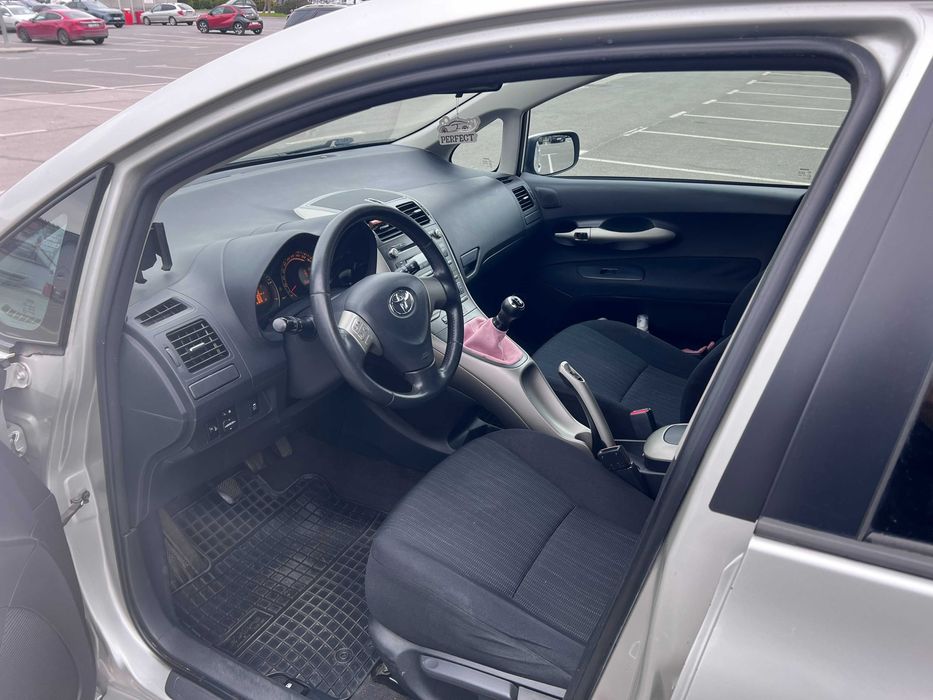 Toyota Auris 1.4 D-4D (NDE)