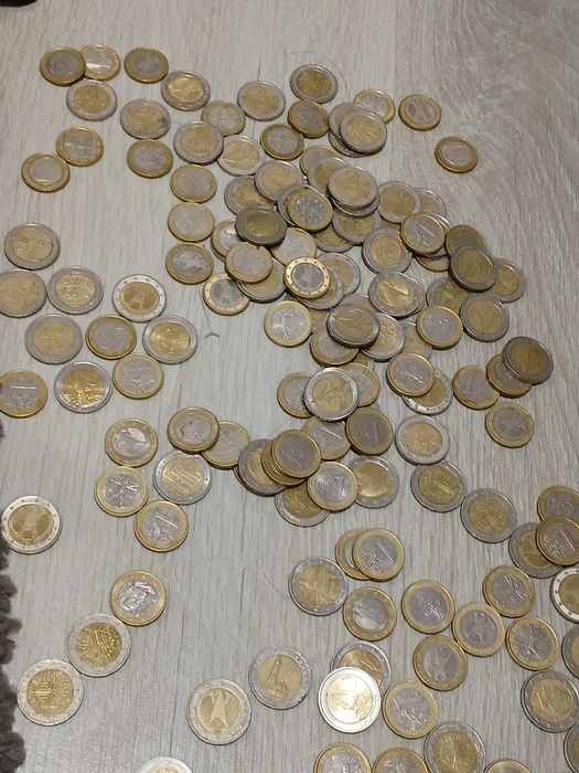 Monede 2 euro și 1 euro noi și vechi de colecție