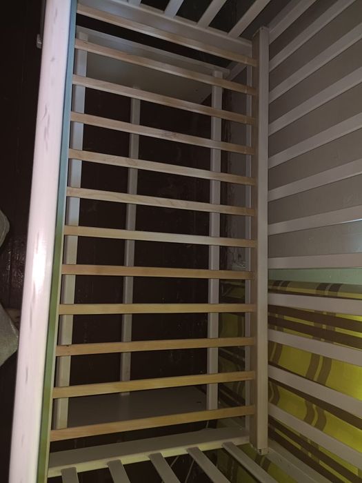 Продам кроватку  с матрасом